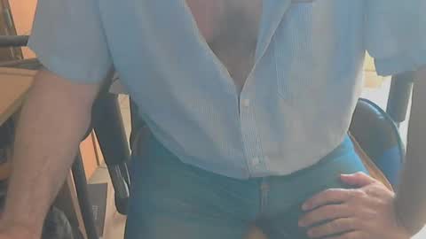 Snapshot of angelgarcia269 chatting on December 27, 11:50 am angelgarcia269 online show from December 27, 11:50 am