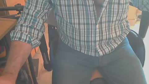 Snapshot of angelgarcia269 chatting on December 28, 1:17 pm angelgarcia269 online show from December 28, 1:17 pm