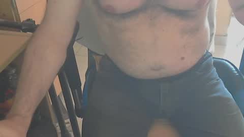 Snapshot of angelgarcia269 chatting on February 9, 11:58 am angelgarcia269 online show from February 9, 11:58 am