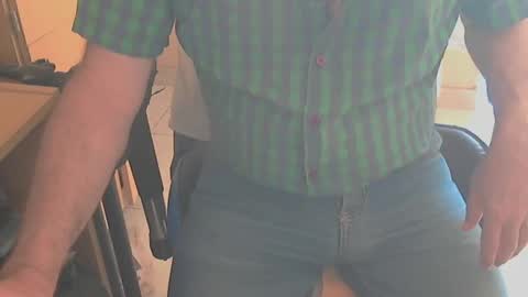 Snapshot of angelgarcia269 chatting on February 17, 11:23 am angelgarcia269 online show from February 17, 11:23 am