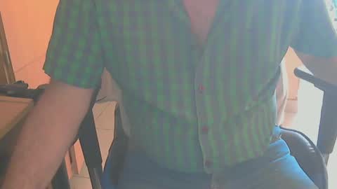 Snapshot of angelgarcia269 chatting on February 21, 11:11 am angelgarcia269 online show from February 21, 11:11 am