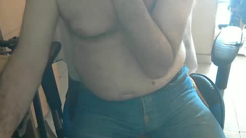 Snapshot of angelgarcia269 chatting on February 22, 2:41 pm angelgarcia269 online show from February 22, 2:41 pm