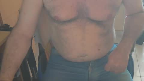 Snapshot of angelgarcia269 chatting on February 25, 10:58 am angelgarcia269 online show from February 25, 10:58 am