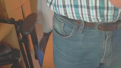 Snapshot of angelgarcia269 chatting on March 11, 11:55 am angelgarcia269 online show from March 11, 11:55 am