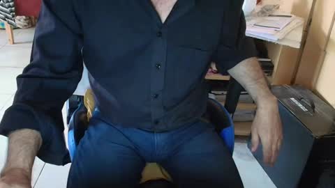 Snapshot of angelgarcia269 chatting on November 22, 11:31 am angelgarcia269 online show from November 22, 11:31 am