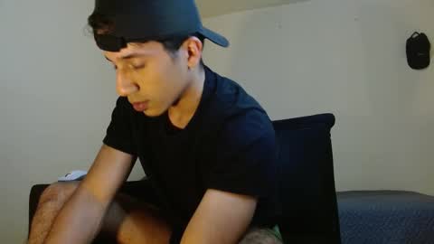 Snapshot of angelhil chatting on February 28, 2:42 am Angel of littlebandido online show from February 28, 2:42 am