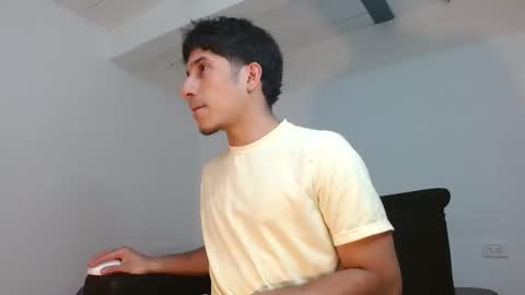 Snapshot of angelhil chatting on October 7, 2:09 am Angel of littlebandido online show from October 7, 2:09 am