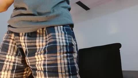 Snapshot of angelhil chatting on October 16, 2:12 am Angel of littlebandido online show from October 16, 2:12 am