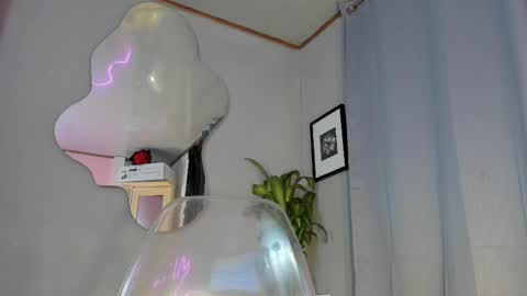 Carolina online show from October 2, 12:50 am