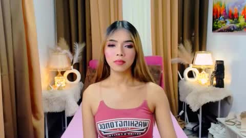 Snapshot of angelic076039 chatting on October 6, 4:21 am MISS PAU online show from October 6, 4:21 am