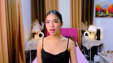 Snapshot of angelic076039 chatting on October 8, 1:25 am MISS PAU online show from October 8, 1:25 am