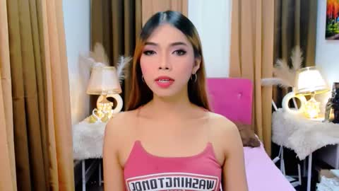 Snapshot of angelic076039 chatting on October 21, 5:19 am MISS PAU online show from October 21, 5:19 am