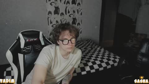 AngelicFemboyFairness online show from November 16, 6:24 pm