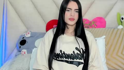 Snapshot of angeline__smith chatting on December 11, 6:04 am Angeline Smith online show from December 11, 6:04 am