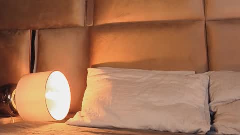 angelinepossy online show from September 19, 10:10 pm