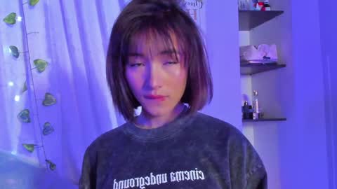 Snapshot of angelique_murphy chatting on January 11, 7:27 pm Angelique Murphy online show from January 11, 7:27 pm