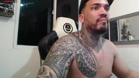 angellatino0 online show from December 20, 7:44 am