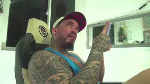 angellatino0 online show from December 29, 6:14 am