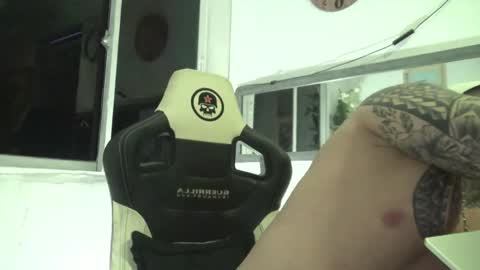 angellatino0 online show from December 30, 3:58 am