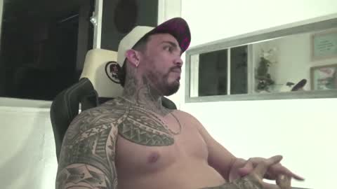 angellatino0 online show from January 3, 8:10 am