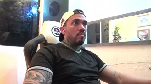 angellatino0 online show from January 5, 9:05 am