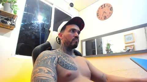 angellatino0 online show from January 14, 3:11 am