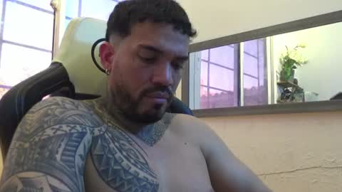 angellatino0 online show from January 19, 8:41 pm