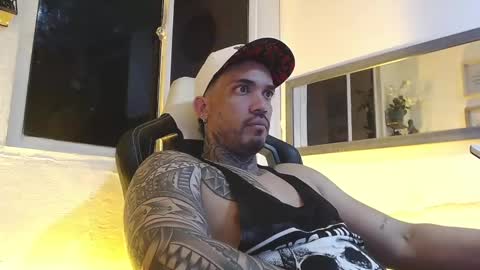 angellatino0 online show from February 22, 7:34 am