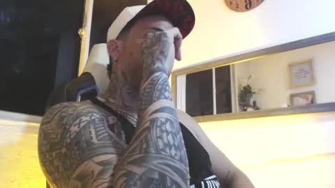 angellatino0 online show from February 28, 7:37 am