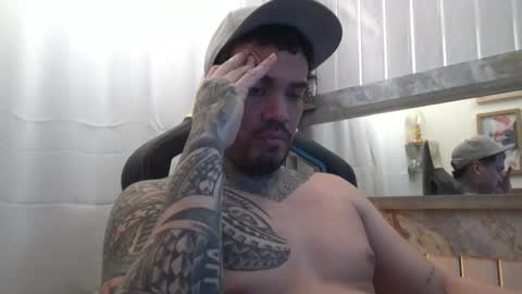 angellatino0 online show from October 25, 6:54 am