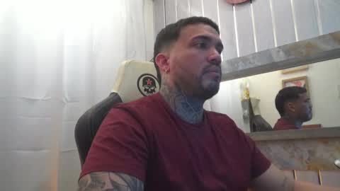 angellatino0 online show from November 30, 3:32 am