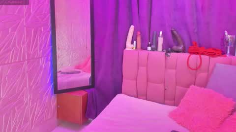 Angellike online show from September 22, 7:05 pm