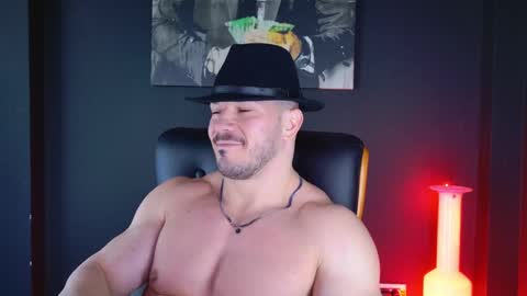 Snapshot of angeloeric chatting on December 19, 10:56 am BlackWolf online show from December 19, 10:56 am