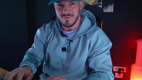 Snapshot of angeloeric chatting on January 6, 9:52 am BlackWolf online show from January 6, 9:52 am