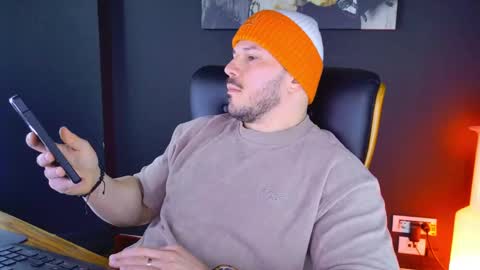 Snapshot of angeloeric chatting on January 20, 11:45 am BlackWolf online show from January 20, 11:45 am