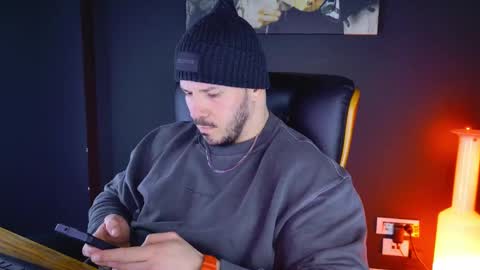 Snapshot of angeloeric chatting on January 27, 2:35 pm BlackWolf online show from January 27, 2:35 pm