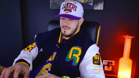 Snapshot of angeloeric chatting on February 7, 8:01 am BlackWolf online show from February 7, 8:01 am