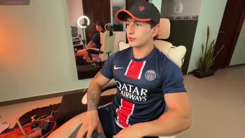 Angelo Ferro online show from January 30, 2:49 am