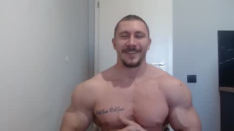 Snapshot of angelofit chatting on March 8, 11:37 am ------- SEX SHOW WITH GUYS AND GIRLS MUSCLE SHOW online show from March 8, 11:37 am
