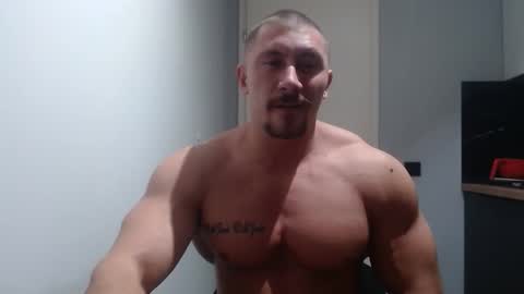 Snapshot of angelofit chatting on October 24, 3:08 pm ------- SEX SHOW WITH GUYS AND GIRLS MUSCLE SHOW online show from October 24, 3:08 pm