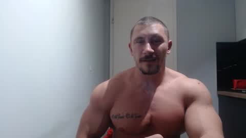 Snapshot of angelofit chatting on October 30, 5:24 pm ------- SEX SHOW WITH GUYS AND GIRLS MUSCLE SHOW online show from October 30, 5:24 pm