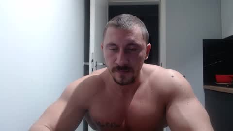 Snapshot of angelofit chatting on November 4, 5:12 pm ------- SEX SHOW WITH GUYS AND GIRLS MUSCLE SHOW online show from November 4, 5:12 pm