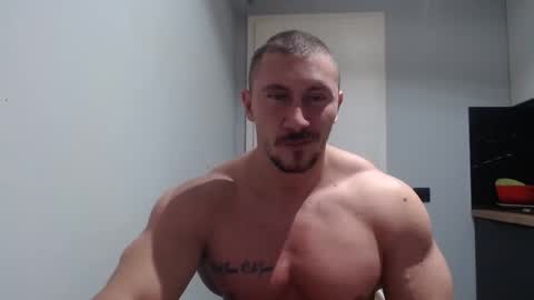 Snapshot of angelofit chatting on November 29, 10:51 am ------- SEX SHOW WITH GUYS AND GIRLS MUSCLE SHOW online show from November 29, 10:51 am
