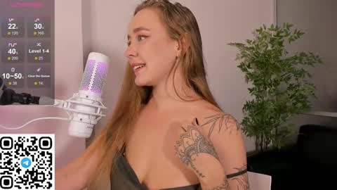 Angel online show from March 10, 11:27 pm