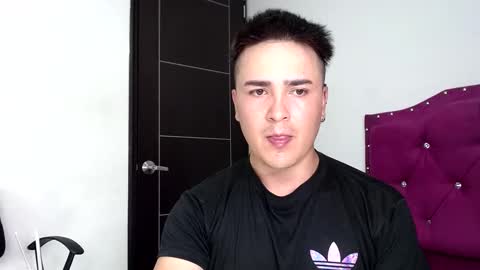 Snapshot of angels_0001 chatting on March 11, 3:56 pm angels_0001 online show from March 11, 3:56 pm