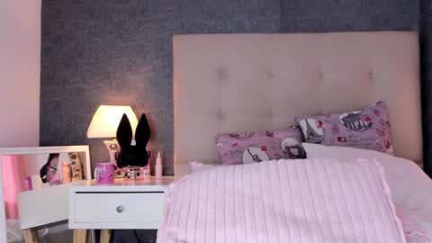 Angela online show from January 26, 12:43 pm