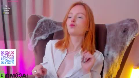 angelwise online show from October 29, 3:09 am