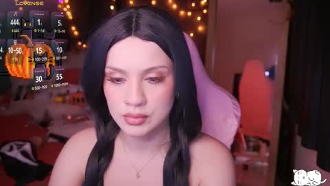 Snapshot of angelytaxx chatting on October 20, 7:20 am Angel online show from October 20, 7:20 am