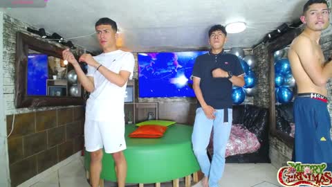 anghelytos online show from December 23, 7:09 pm