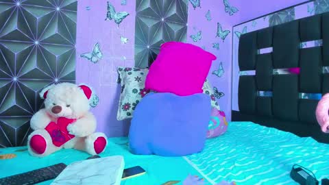 angi online show from January 3, 12:43 am